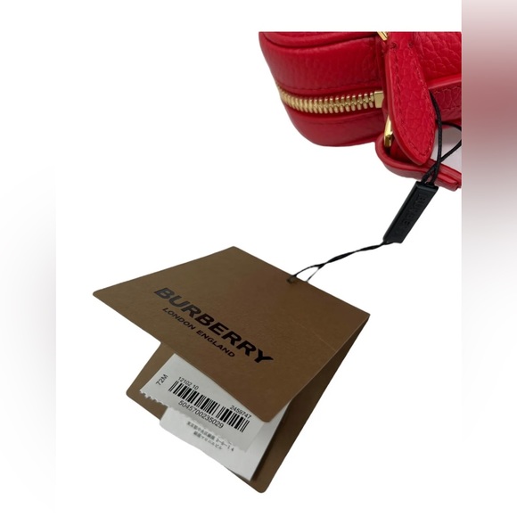 Burberry Camera Bag - Picture 11 of 13